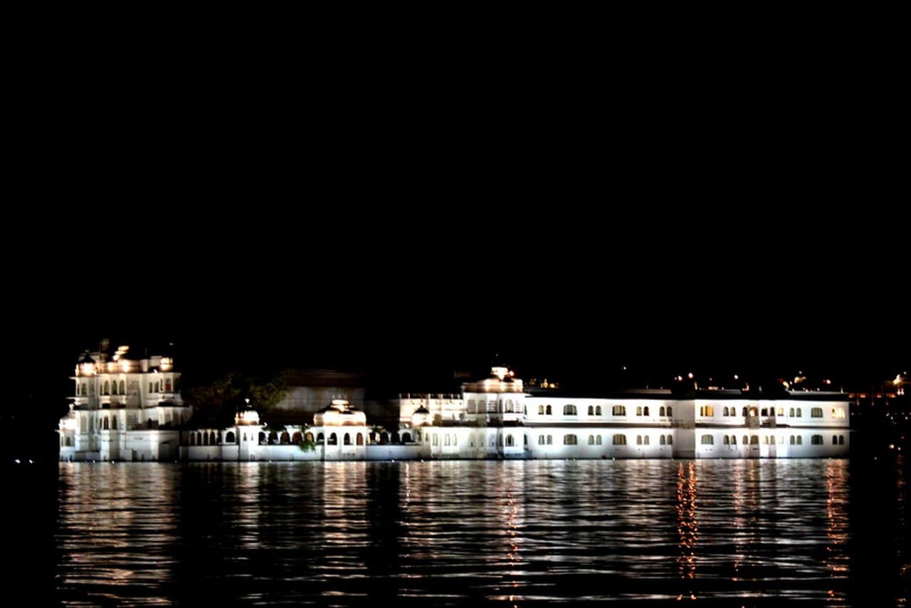 Intimate Island Vows & Mewari Lily Pond Mandap - Taj Lake Palace